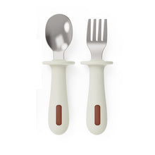 Charger l'image dans la galerie, Baby Children Spoon Training Solid Food Spoon - giraffly