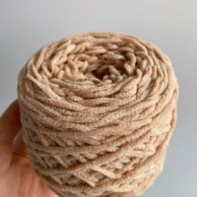 Charger l'image dans la galerie, Matte Small Velvet Carefully Ice Bar Doll Special Thread Flat For Mini Woven Wool - giraffly