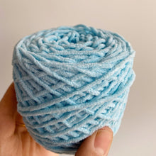 Charger l'image dans la galerie, Matte Small Velvet Carefully Ice Bar Doll Special Thread Flat For Mini Woven Wool - giraffly