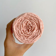 Charger l'image dans la galerie, Matte Small Velvet Carefully Ice Bar Doll Special Thread Flat For Mini Woven Wool - giraffly